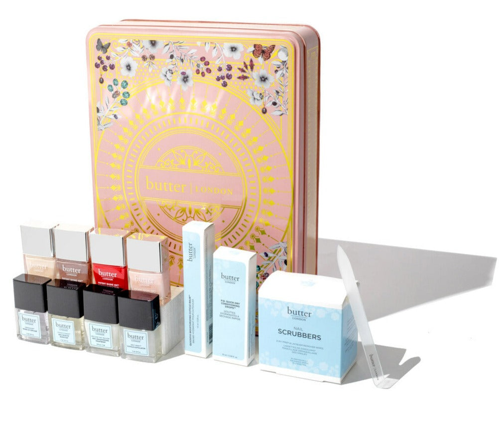 The Queen's Tea 12 Pieces Nail and Treatment Vault